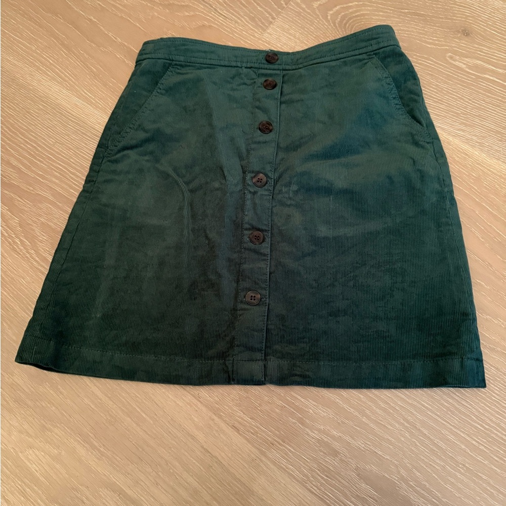 J Crew corduroy skirt in hunter green